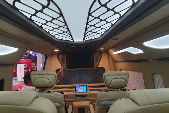 Sewa Hiace Bandung: Solusi Nyaman untuk Perjalanan Anda!