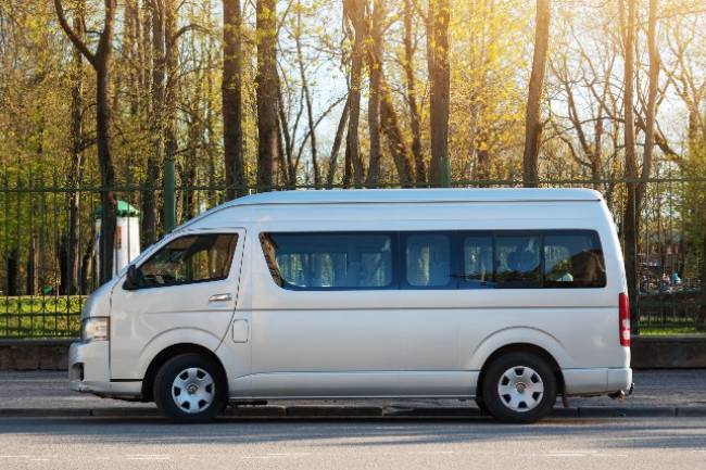 Sewa Hiace untuk Pernikahan di Bandung, Elegan dan Nyaman