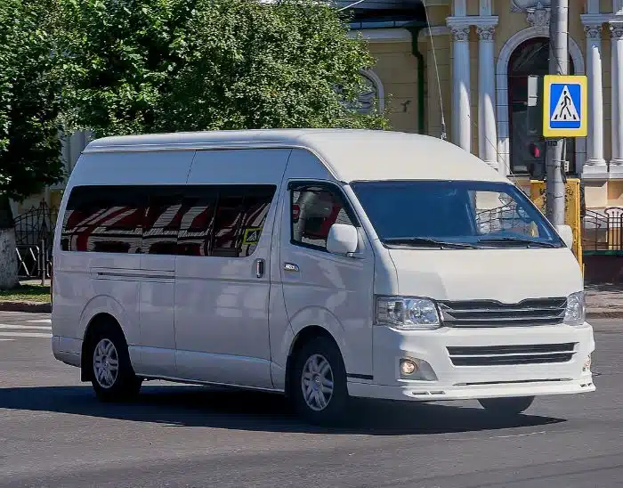 Paket Wisata + Sewa Hiace di Bandung, Hemat dan Seru!