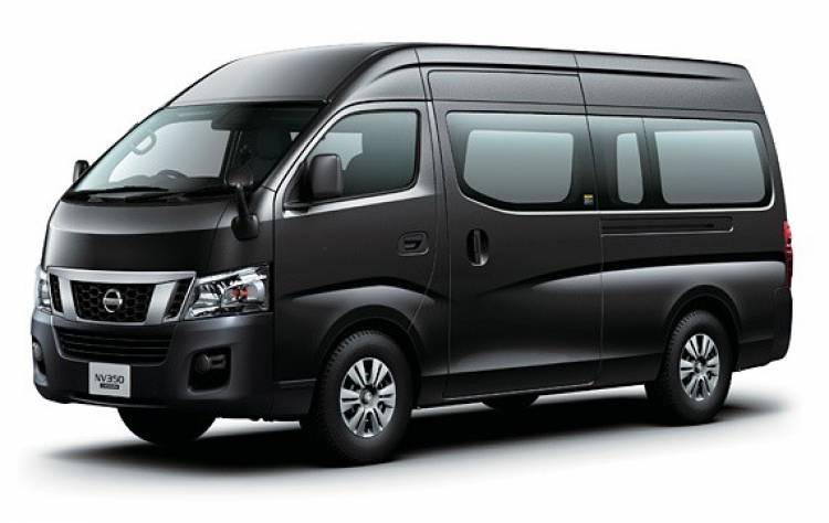 Liburan Hemat di Bandung dengan Hiace untuk Grup Besar