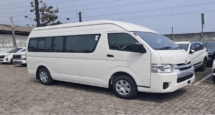 Paket Wisata Bandung Lengkap dengan Hiace Rental