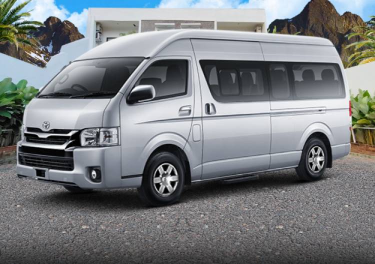 Serunya Liburan ke The Lodge Maribaya dengan Hiace