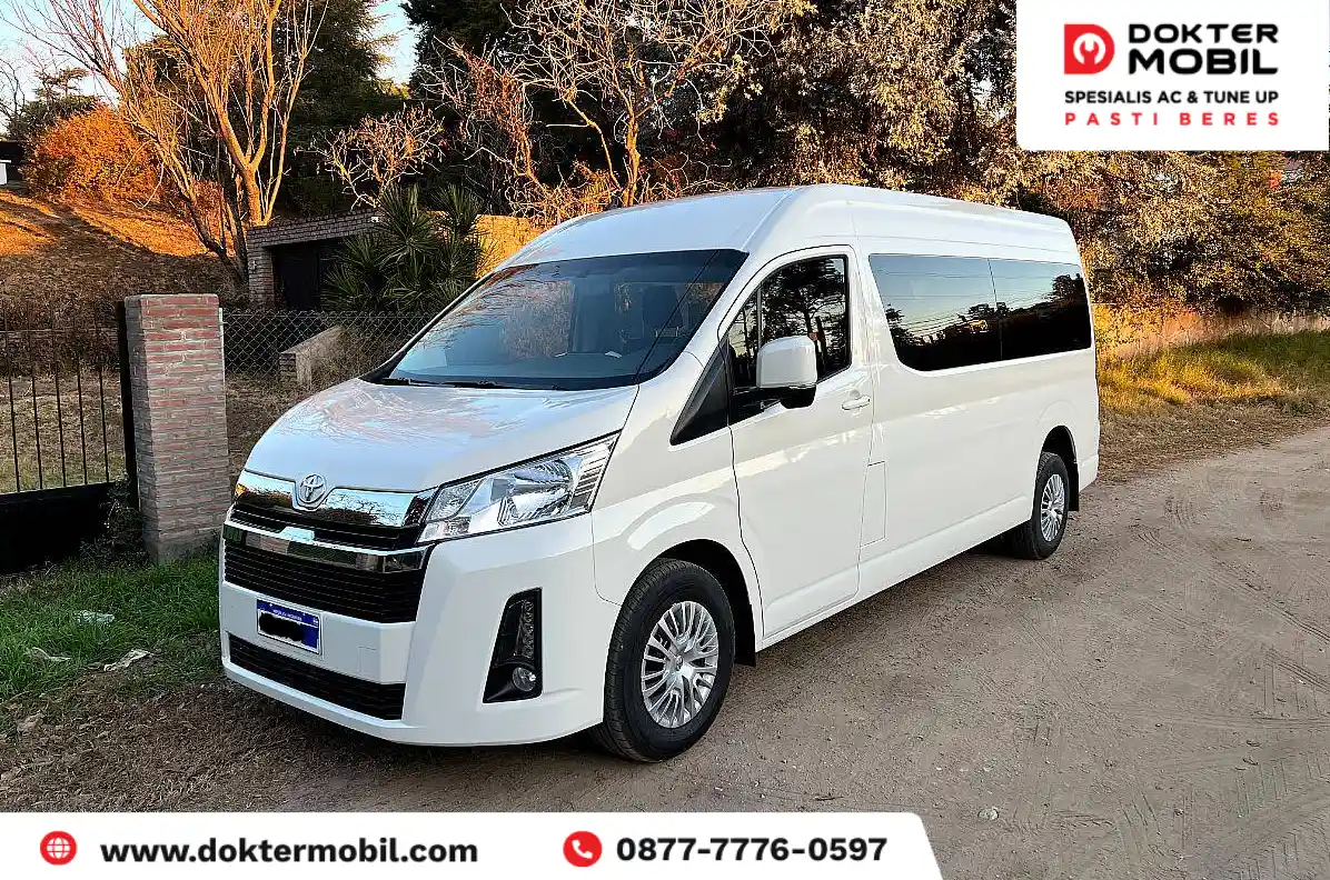 Sewa Hiace untuk Menjelajahi Kawasan Punclut Bandung
