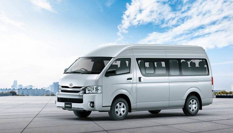 Sewa Hiace Bandung untuk Wisata Alam Tanpa Repot